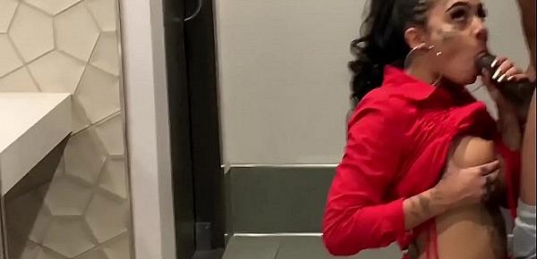  Genevieve Sinn Sucks Sevyan Harden’s BBC in Public Bathroom